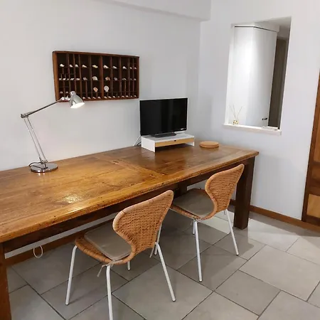 41 Homer Street * Ερμούπολη