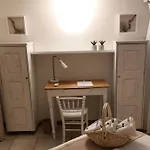 41 Homer Street ארמופוליס