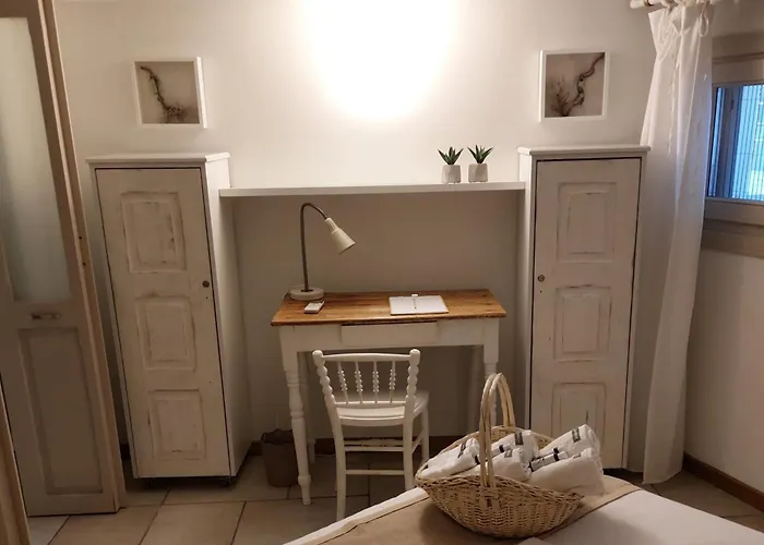 41 Homer Street Ermoupoli